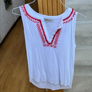 LOFT White and Red Embroidered Women's Top